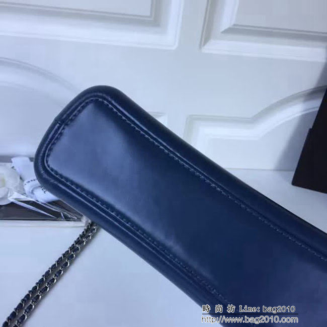 香奈兒CHANEL2018年新款V格 Chanel Gabrielle 霧霾藍鏈條流浪包 DSC2066